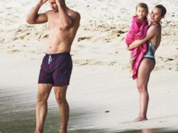 Владимир Кличко уехал с семьей на Барбадос