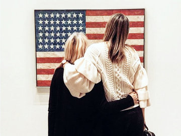 Мария Шарапова попала под огонь критики за фото с флагом США